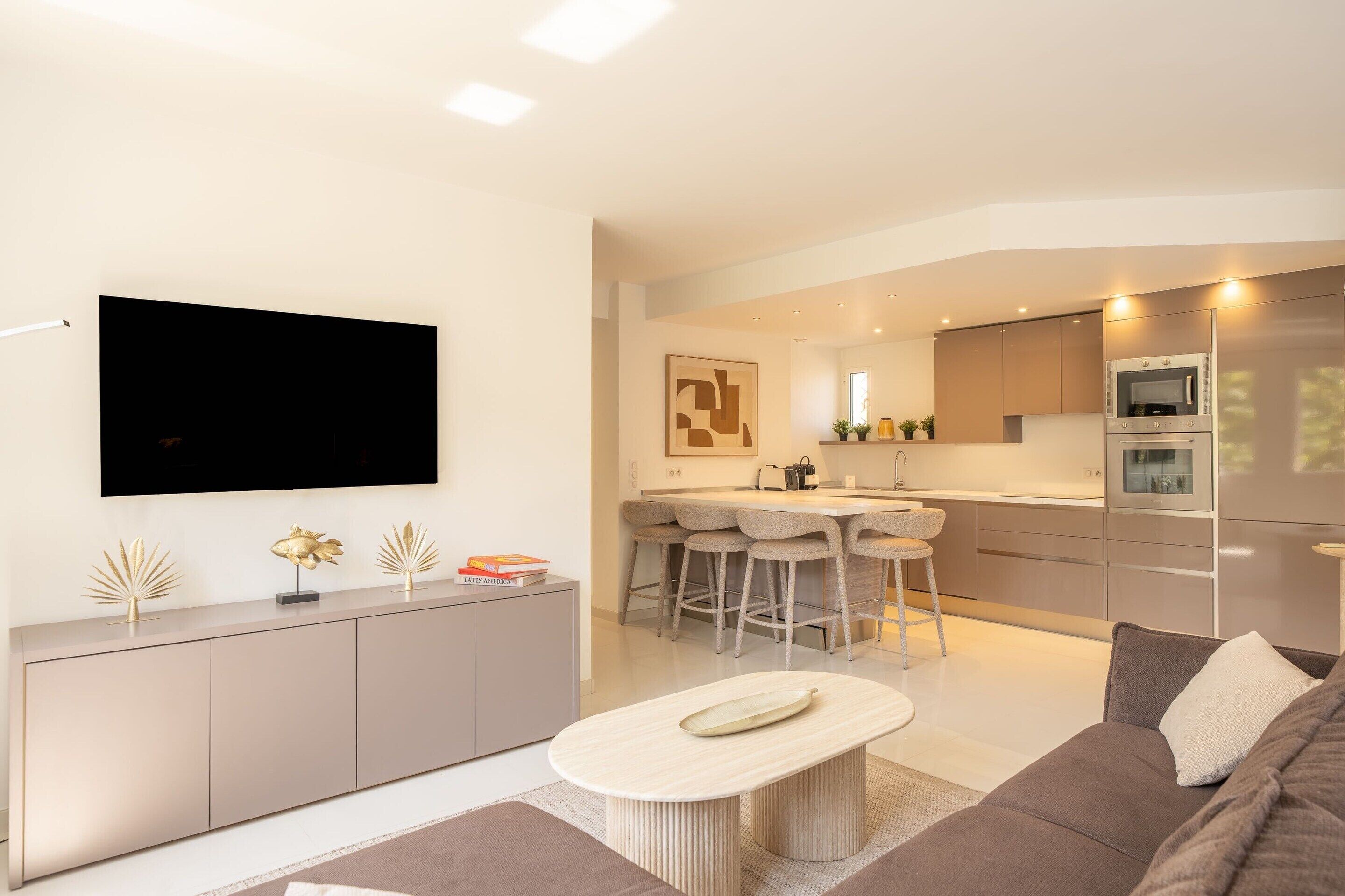 A/C Apartment 2bdr/6p sea View- St-tropez