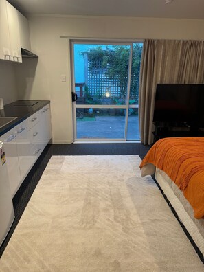 Room, 1 Bedroom - Room-cozy Guest Room Retreat in Taupō wi (Taupō)