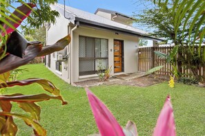 Exterior - Spacious Whitfield Townhouse (Whitfield)