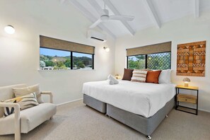 Room - Spacious Whitfield Townhouse (Whitfield)