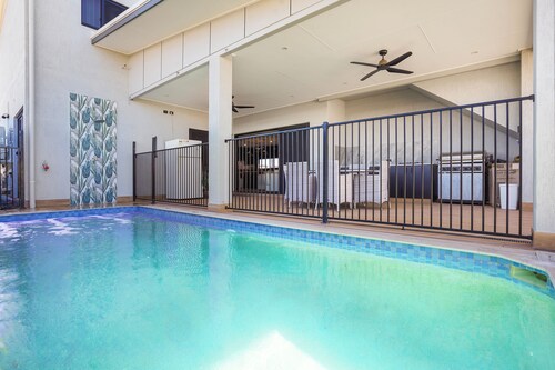Luxury Northcrest Retreat with Pool | Sleeps 7