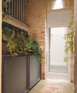 Estudio superior | Interior