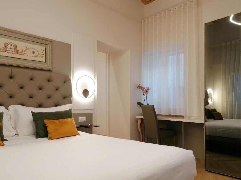 Superior Double Room | In-room safe, blackout curtains, soundproofing, iron/ironing board
