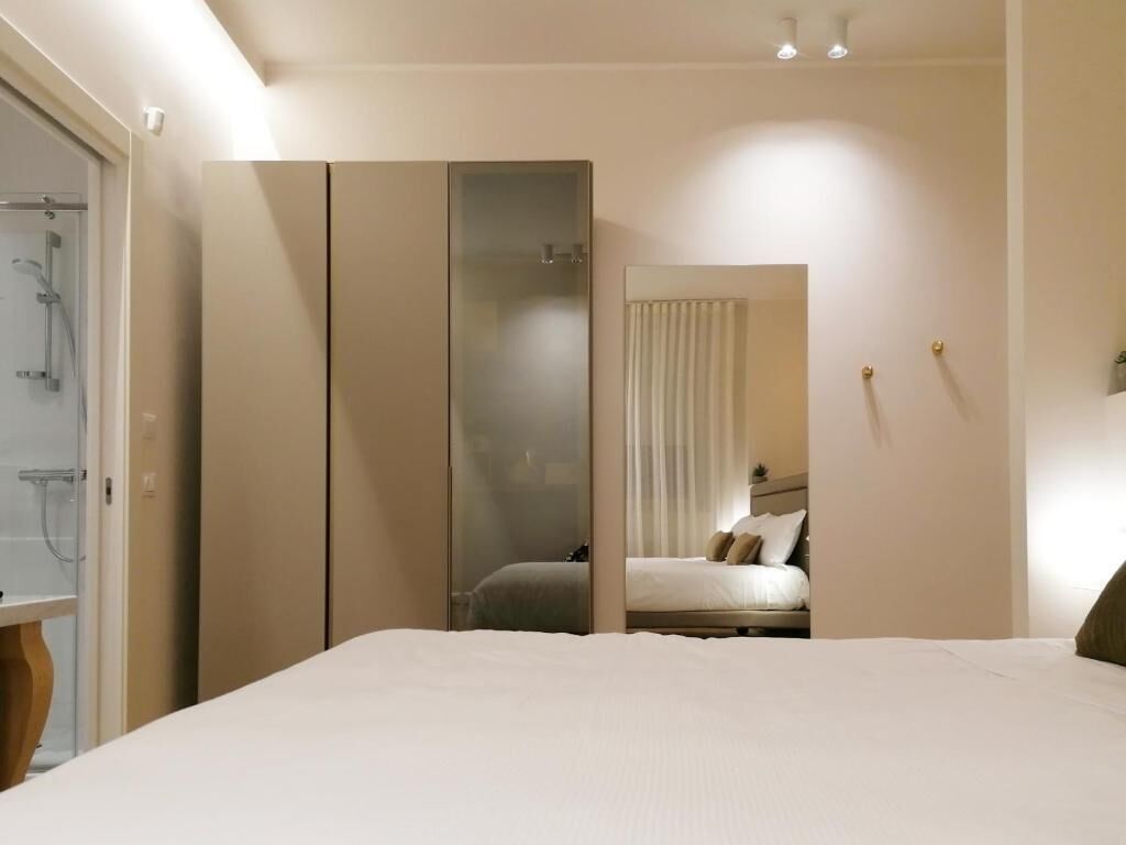 Superior Double Room, Kitchenette | In-room safe, blackout curtains, soundproofing, iron/ironing board