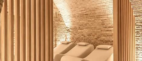 Salas de tratamiento para parejas, sauna y baño de vapor