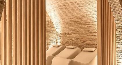 Palazzo Cortesi Butique Hotel