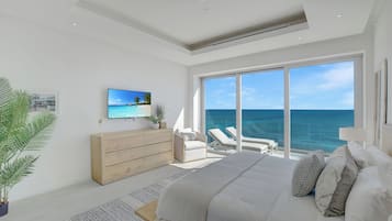 3 bedrooms, desk, iron/ironing board, travel crib