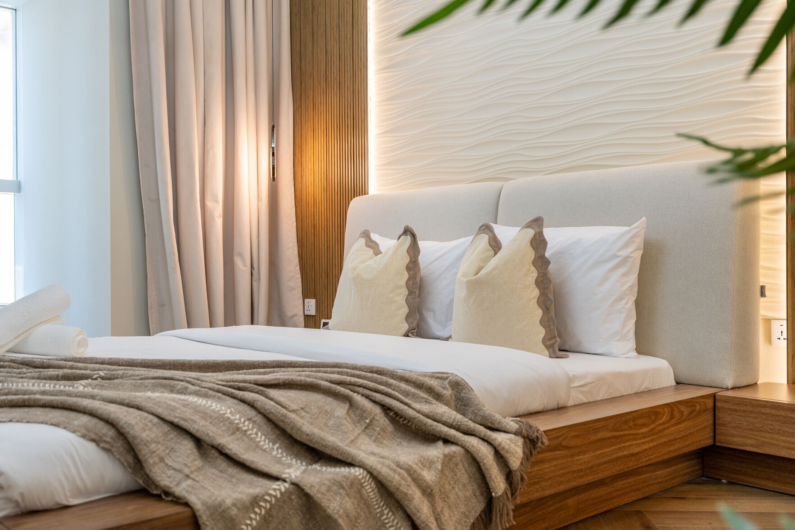 1 bedroom, in-room safe, iron/ironing board, WiFi (free)