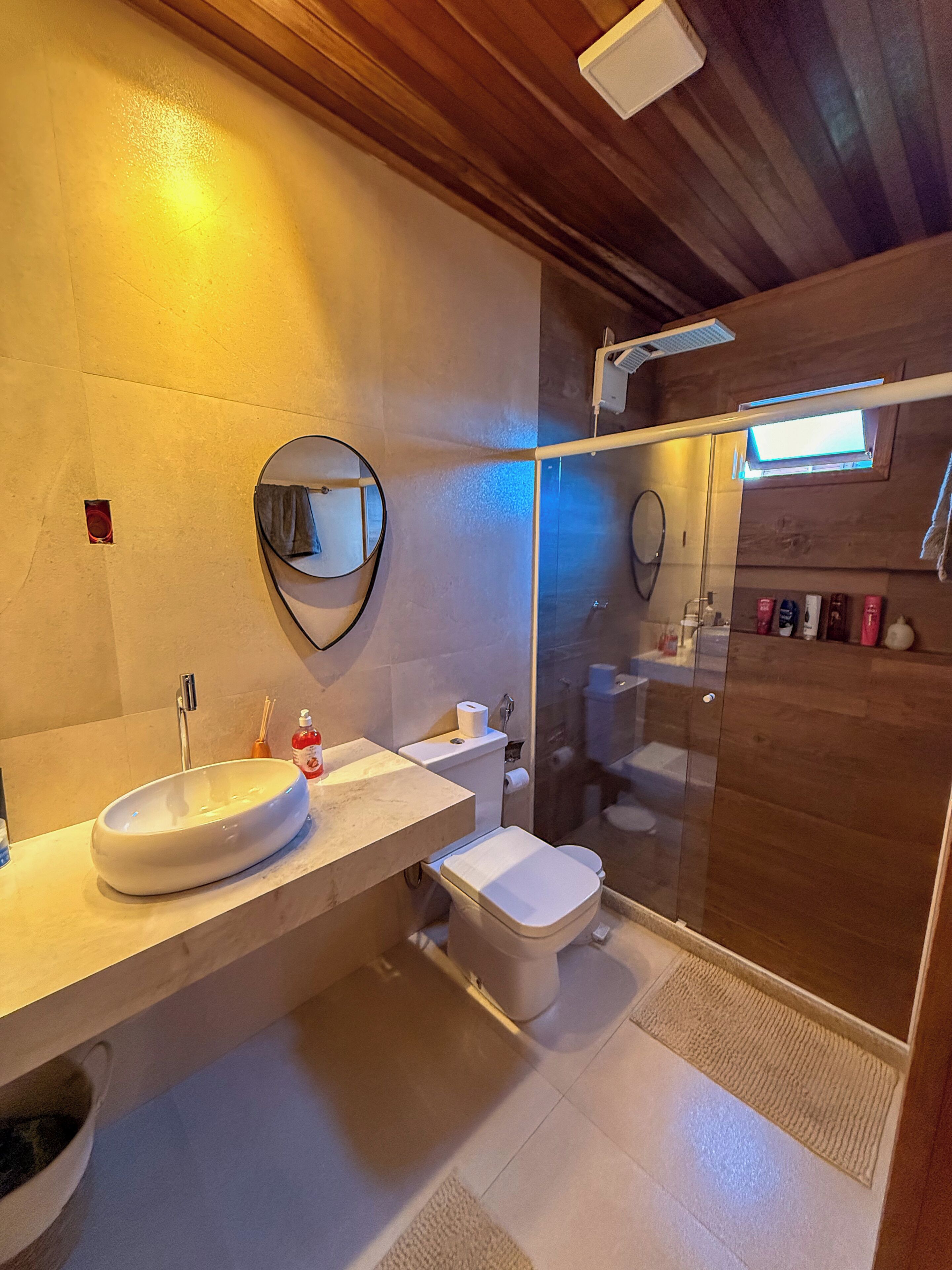 Towels, toilet paper