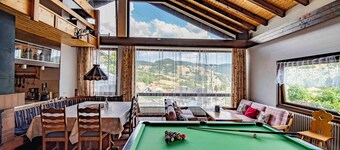 Deluxe Apartment Vacation Rental