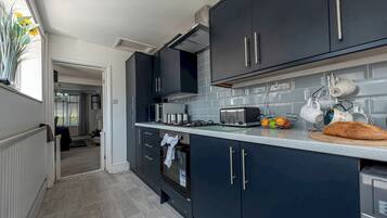 Fridge, microwave, oven, toaster