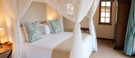 Superior Double Room, Balcony, Garden View | In-room safe, WiFi (free)
