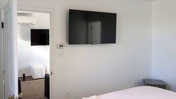 1 bedroom, iron/ironing board, WiFi