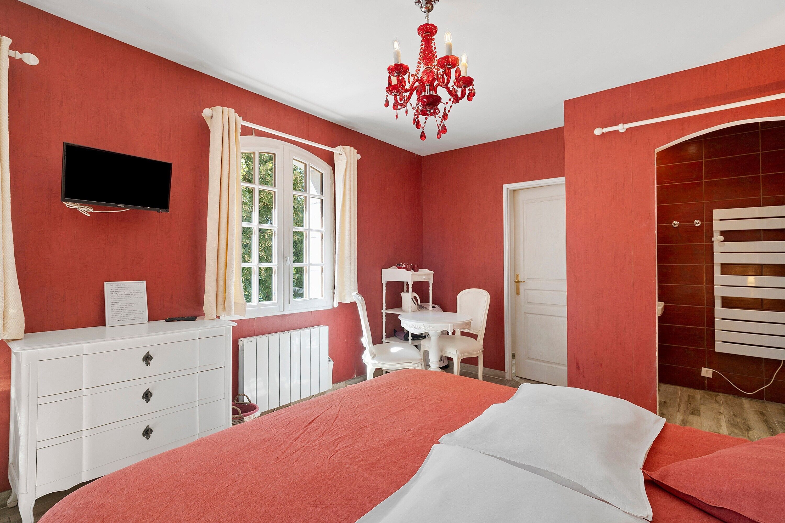 1 habitación, wifi y ropa de cama 