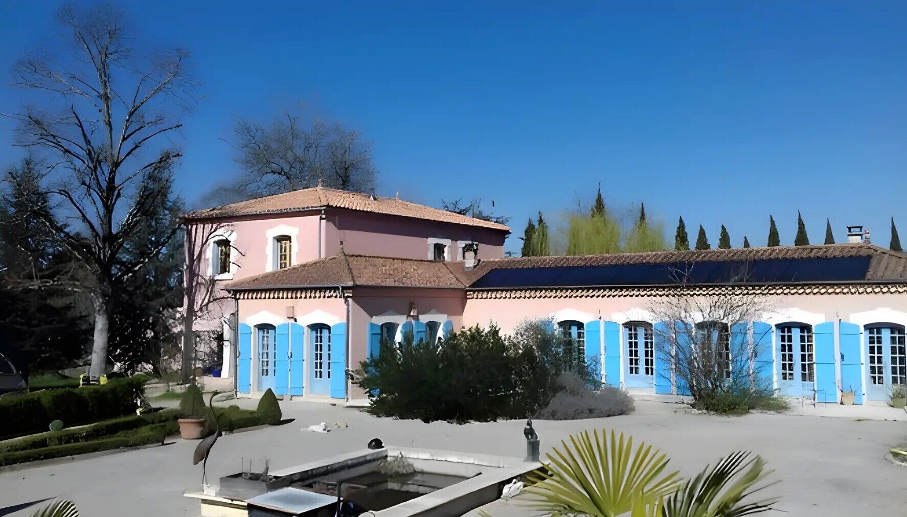 Extérieur
