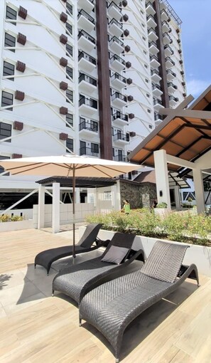 Terrace/patio - City View Studio - Pool · Gym - Caesar Residence (Lapu-Lapu)