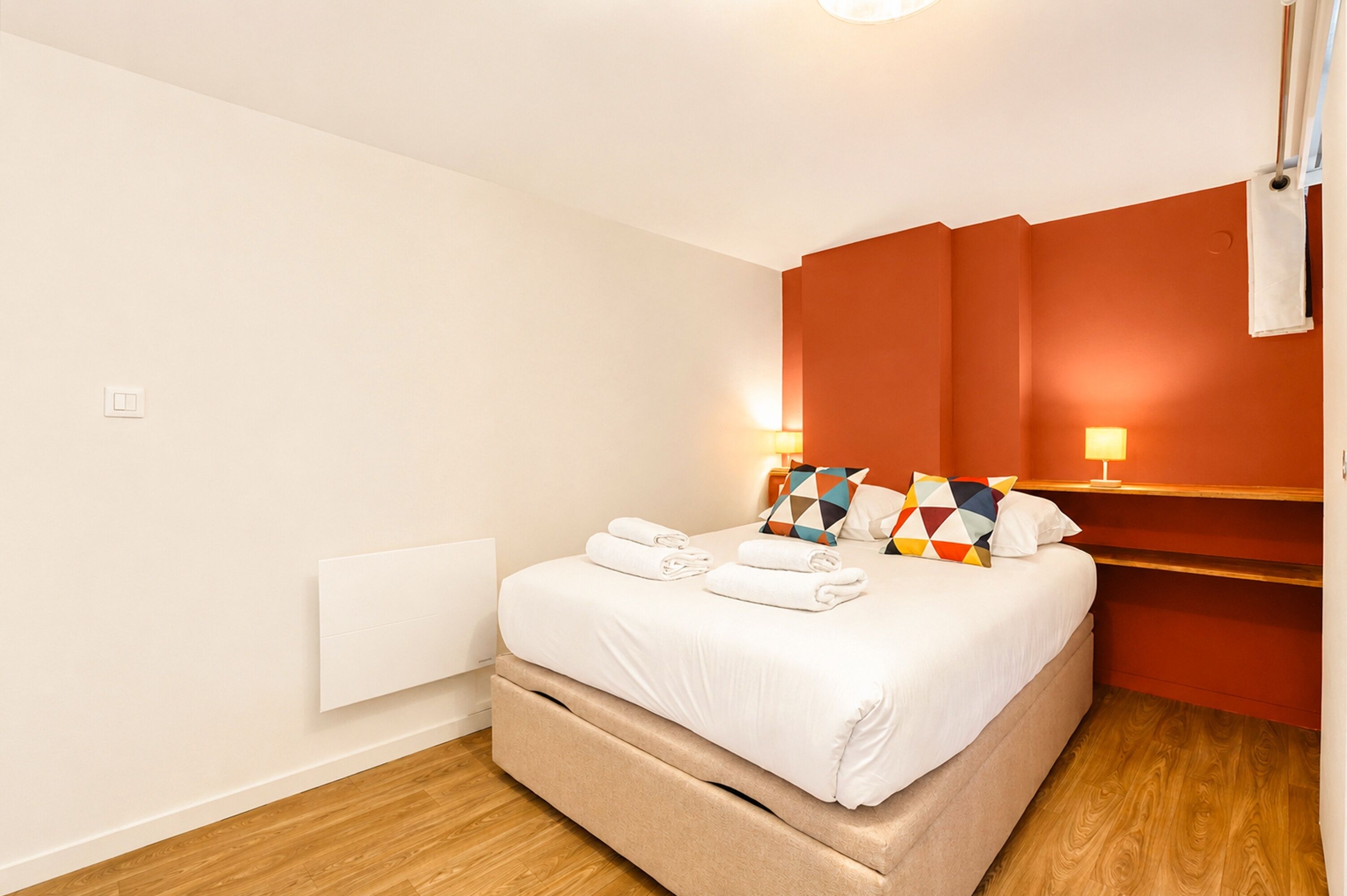 Wifi gratis y ropa de cama