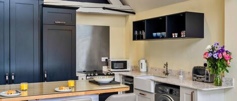 Cottage | Private kitchen