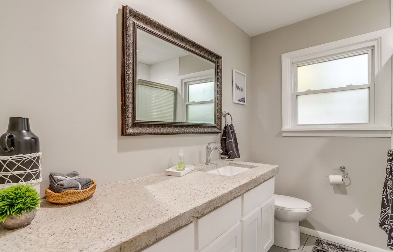 Towels, soap, toilet paper