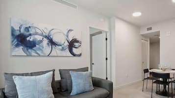 Smart TV, offices