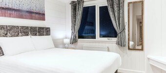 Premium Meadow Lodge in Errol