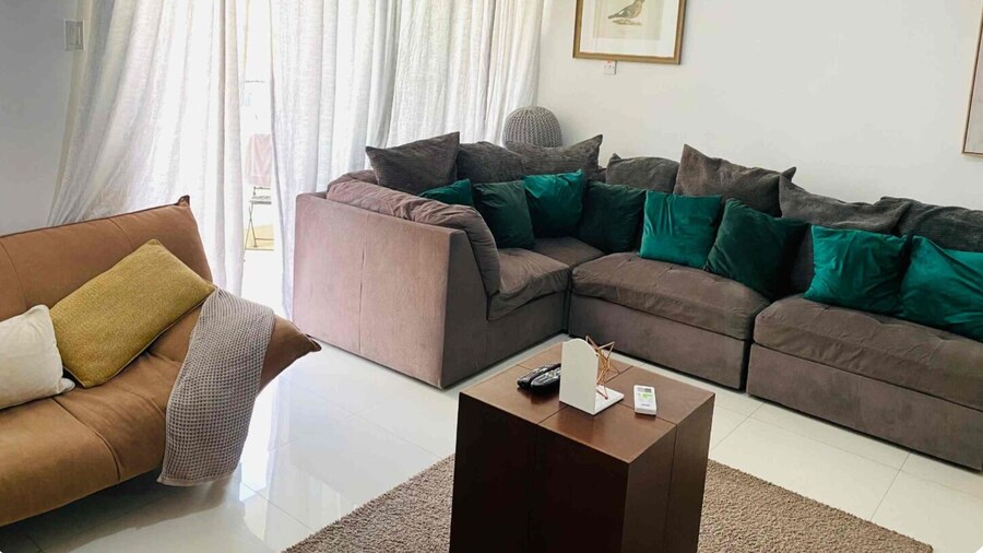 New Kingston Comfy 2BR Apartment