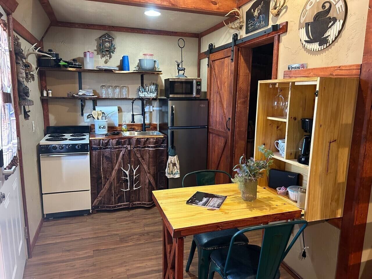 茶具/咖啡用具、冰箱、微波炉、烤箱