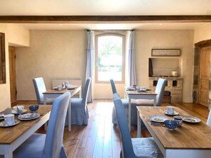 Dining - Maison Galop Marin (Carentan-les-Marais)
