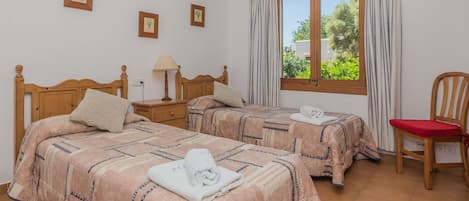 3 Schlafzimmer, Bügeleisen/Bügelbrett, kostenloses WLAN
