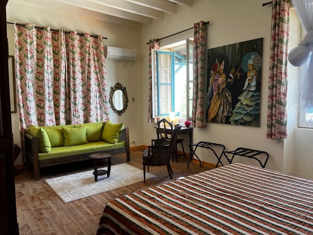 Chambre supérieure double, vue sur la mer | Aire de séjour