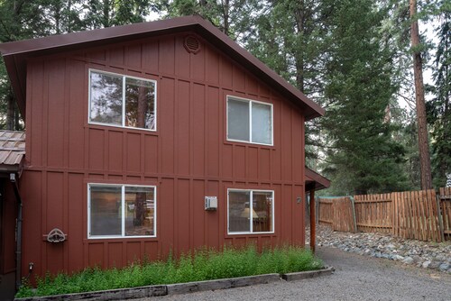 Cozy Family friendly retreat near Wallowa Lake