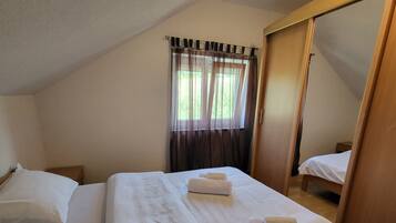 2 camere, ferro/asse da stiro, Wi-Fi, lenzuola