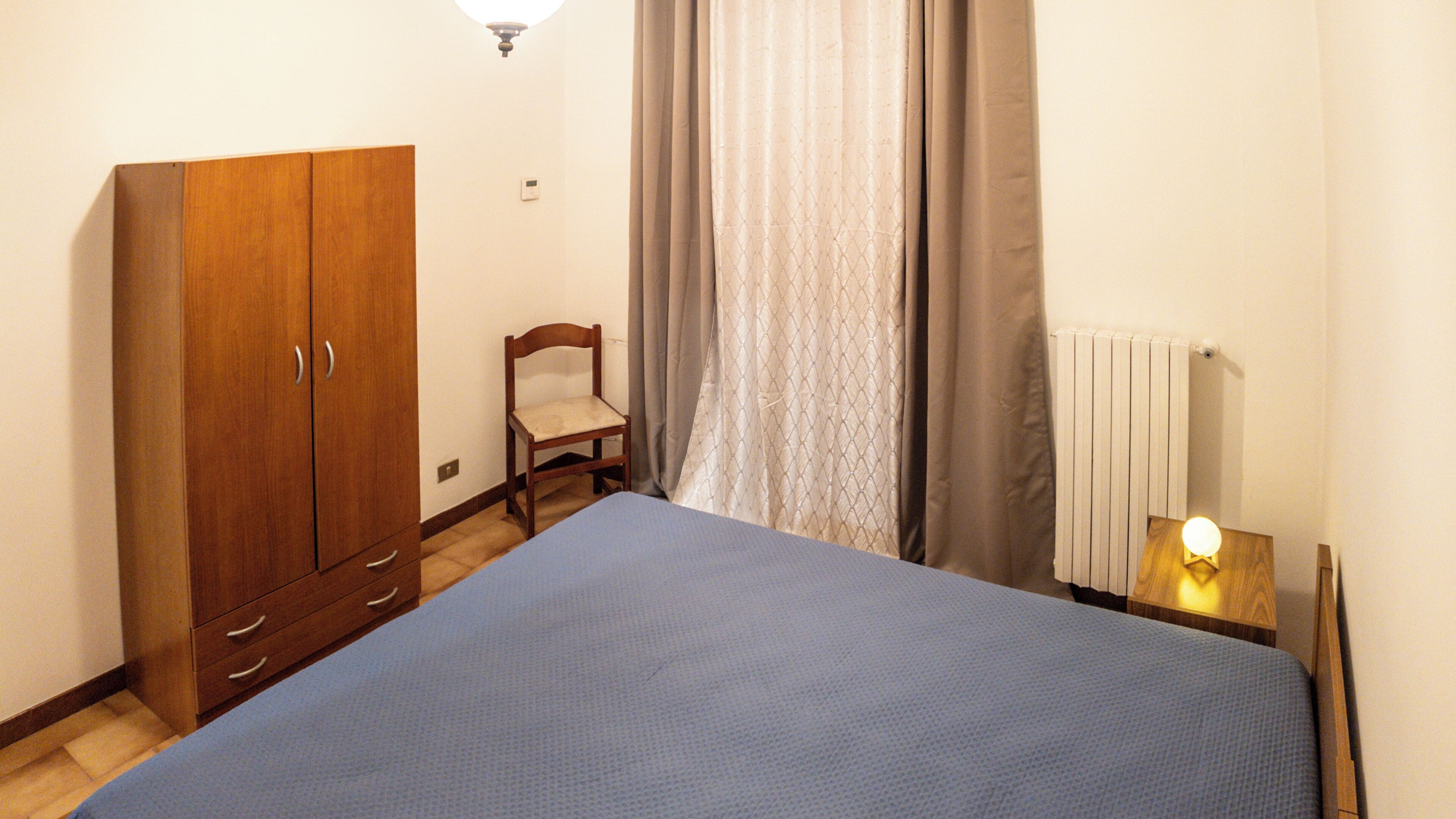 Departamento, balcón, vista a la ciudad | Tabla de planchar con plancha y wifi gratis 
