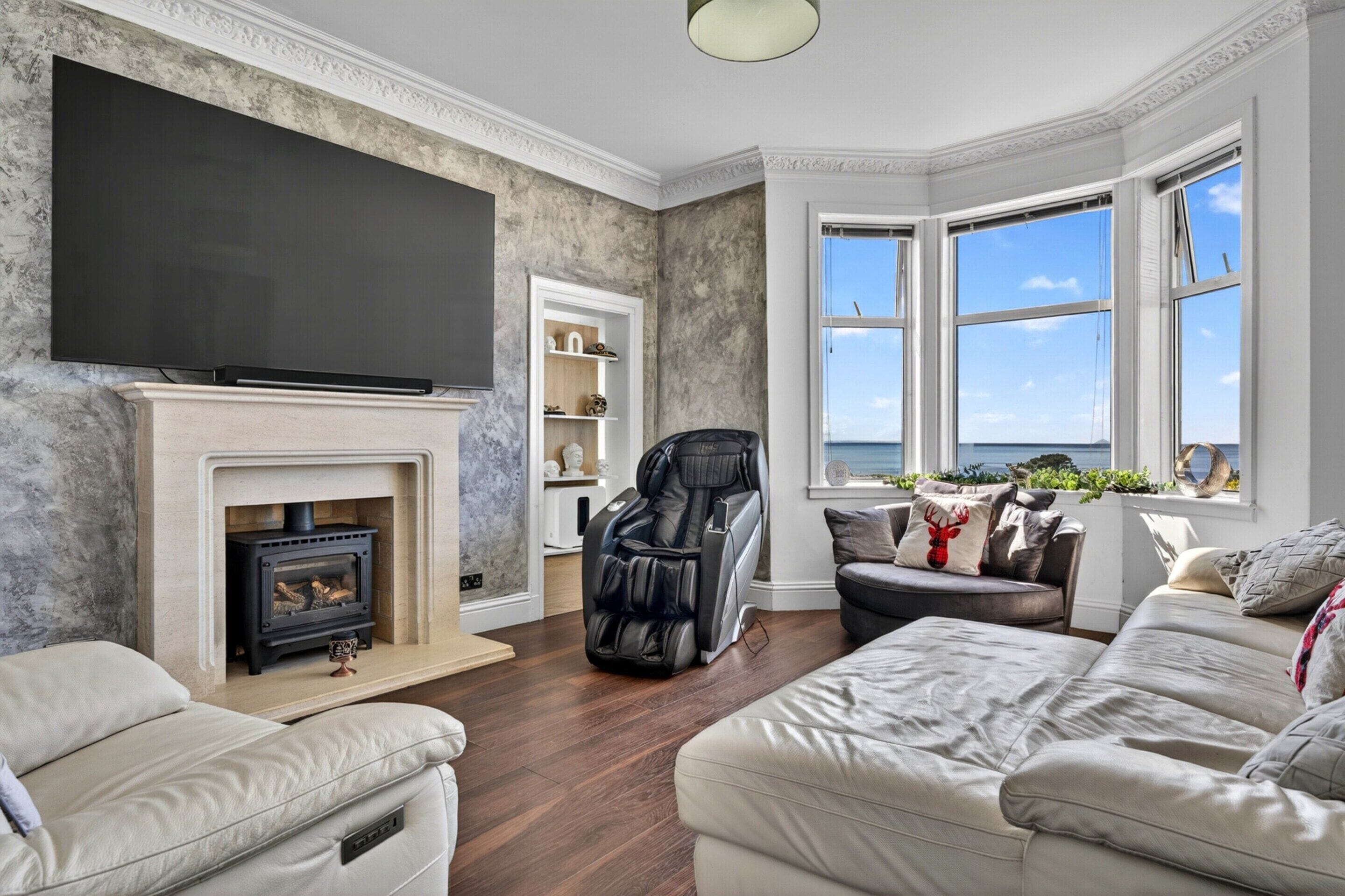 House | Living room