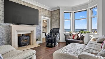 House | Living room