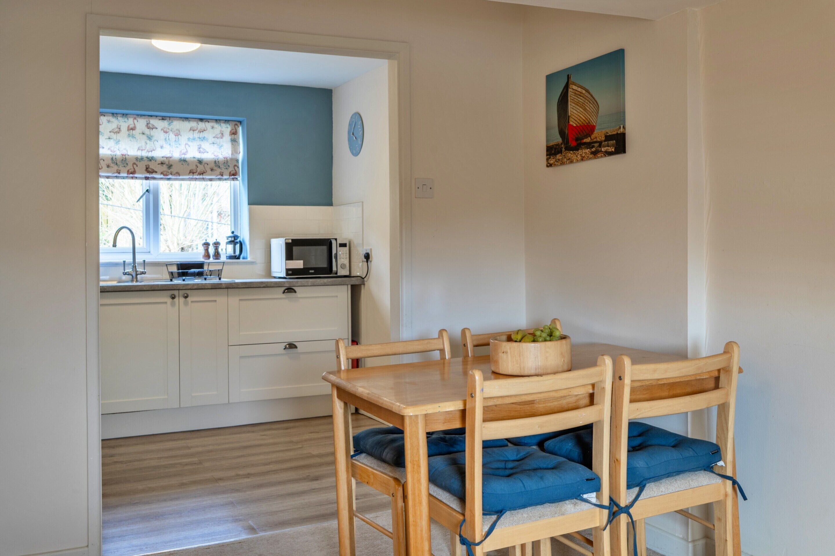 Apartment | Dining