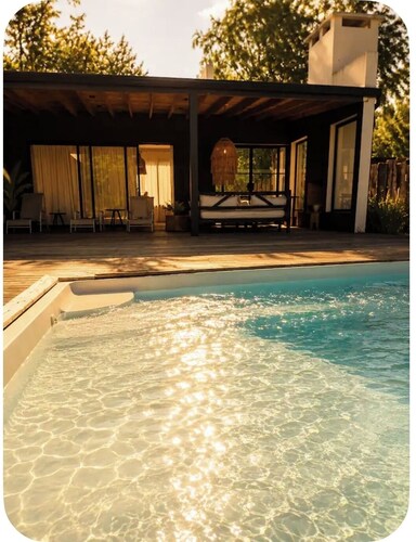 Charming 2-bedroom house with AC in adorable Chascomús