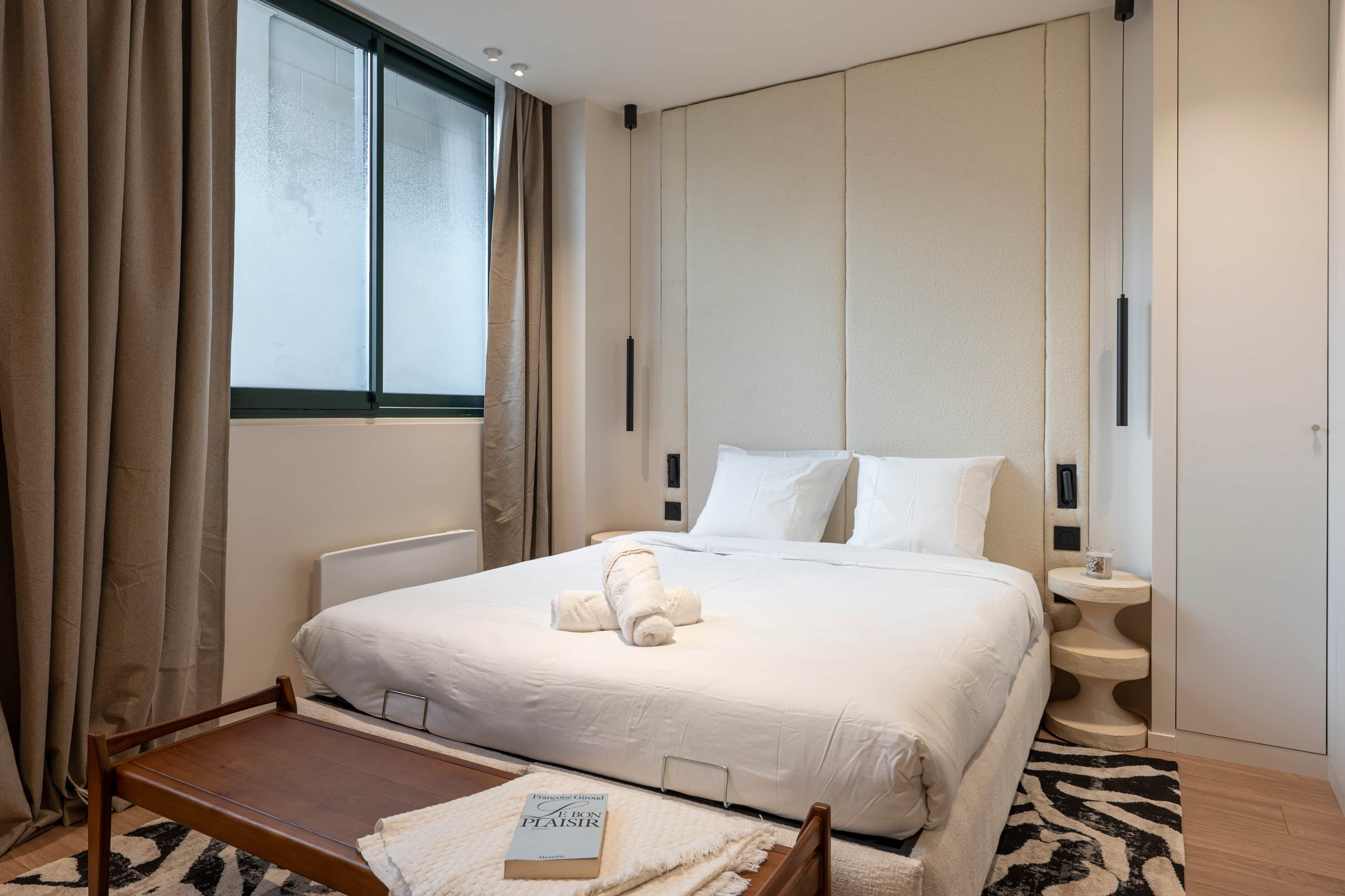 1 bedroom, iron/ironing board, WiFi (free), bed sheets