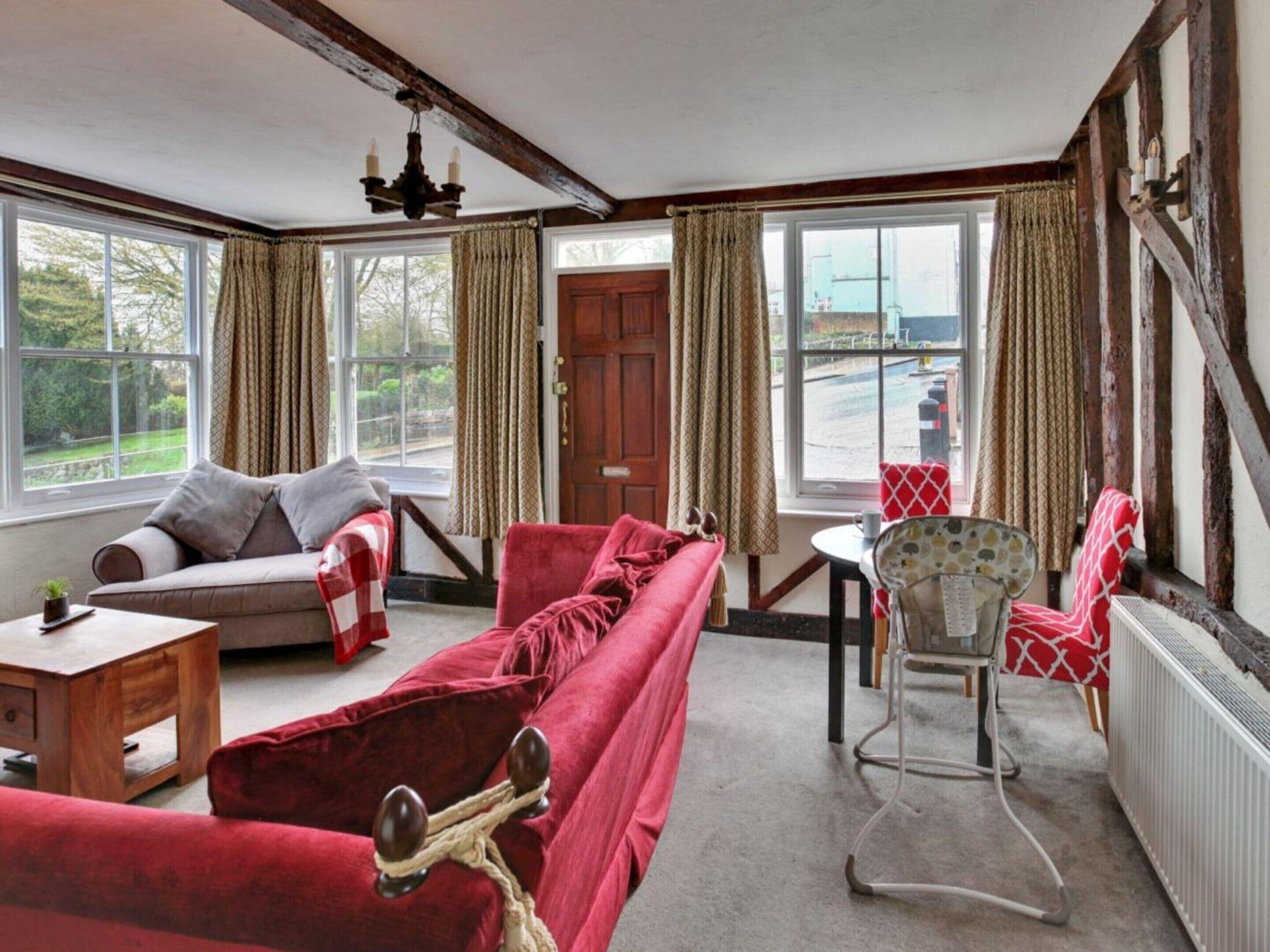 House | Living room