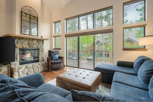 Village Point 203 in Breckenridge