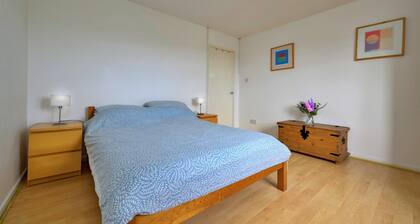 Bungalow in Seaside Town of Pwllheli