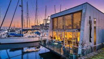 Mobile Home | Exterior