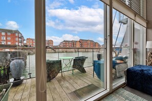 Mobile Home | Balcony