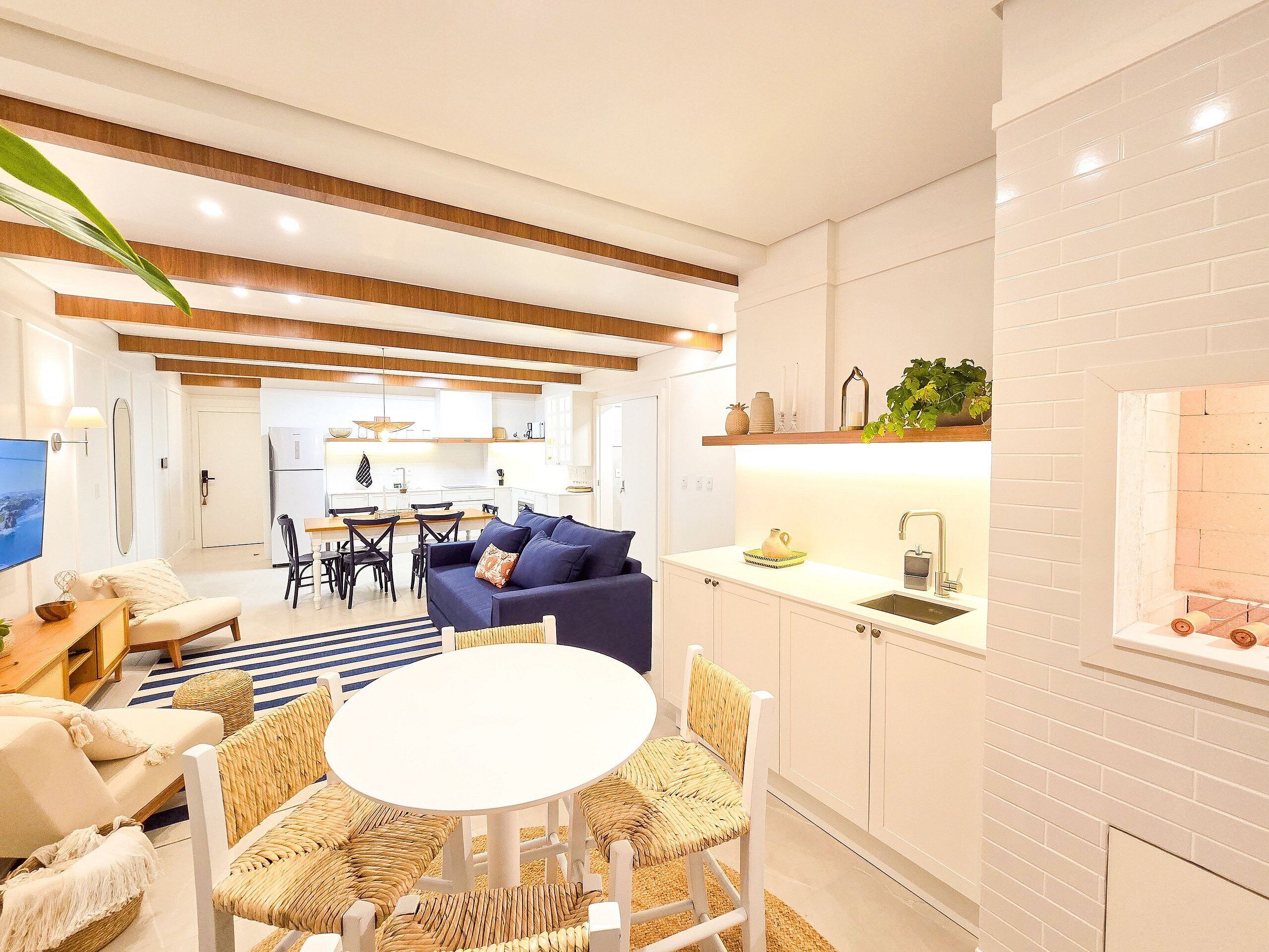 Deluxe Apartment | Living area