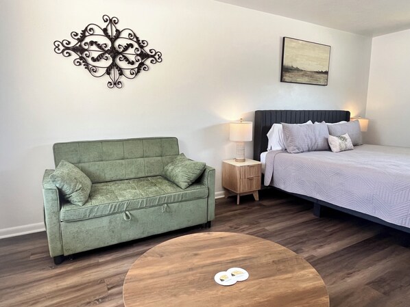 1 bedroom, free WiFi, bed sheets