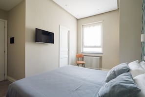 Room - Weaver Suite 5 By Dimorra  (Naples)