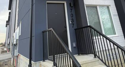 Room-kingsway-downtown Luxury Retreat