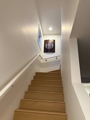 Room amenity - Room-kingsway-downtown Luxury Retreat (Edmonton)