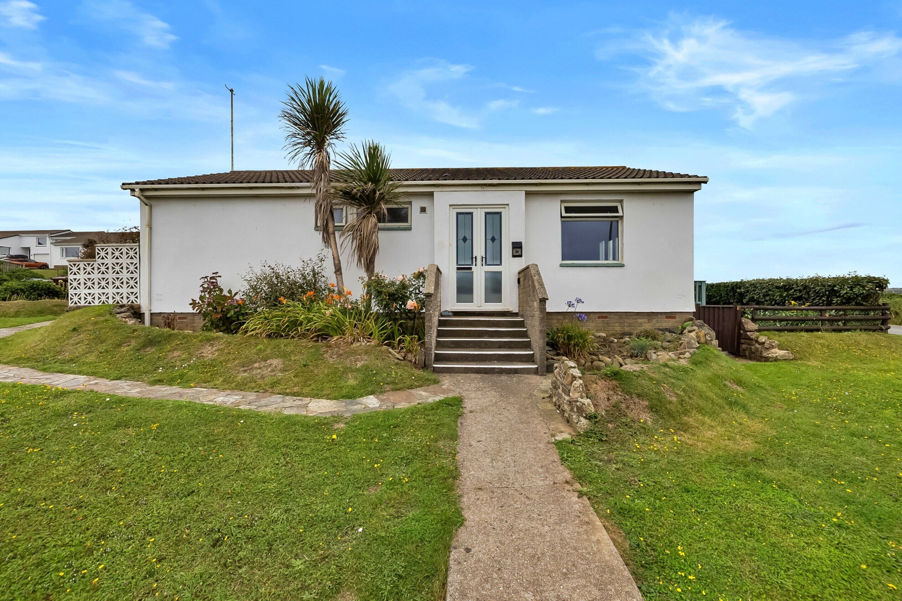 Bungalow | Exterior