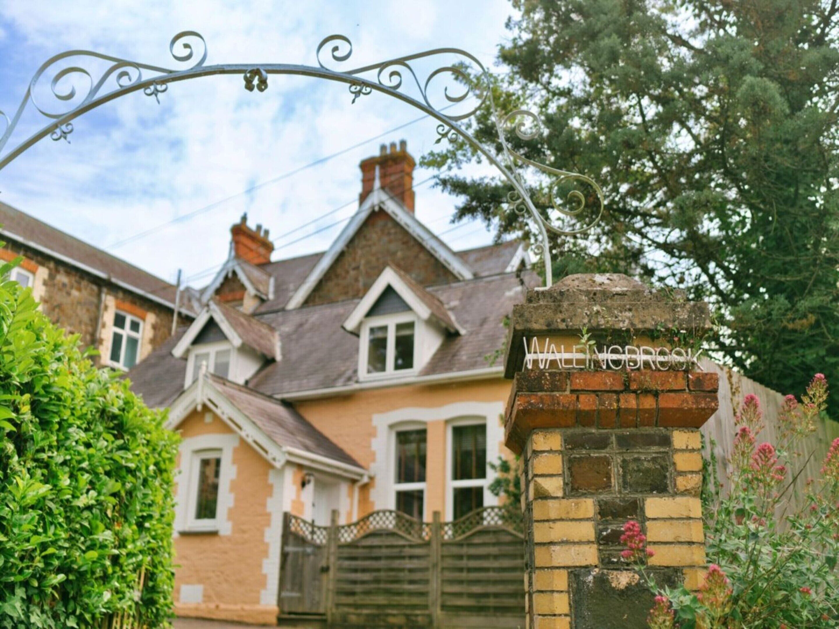 House | Exterior